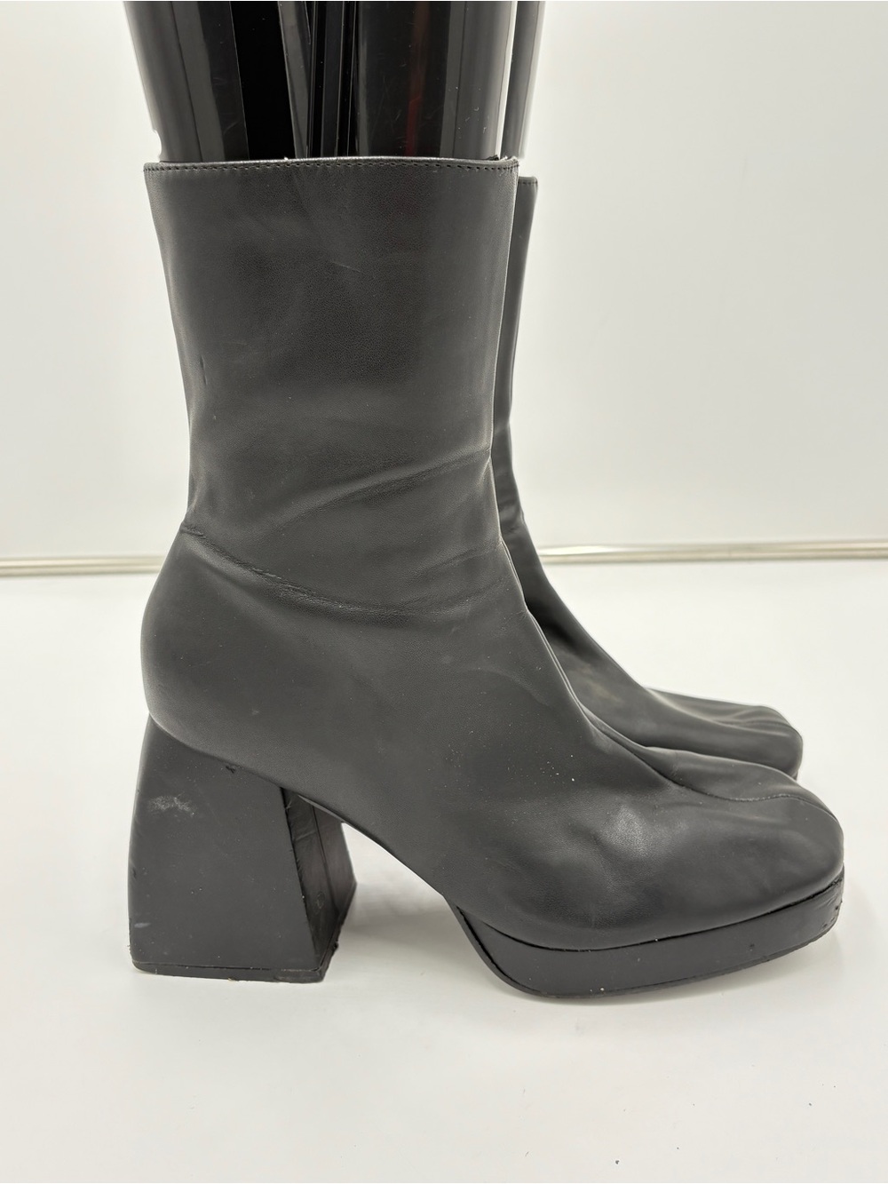 Black Faux Leather Chunky Zip Alternative Goth Boots Block Heel Women’s Size 7